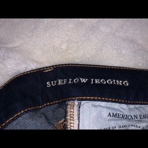 Super cute American Eagle jeans